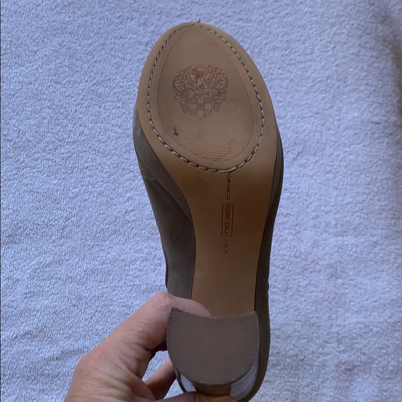 Vince Camuto suede strappy sandals - Picture 6 of 10